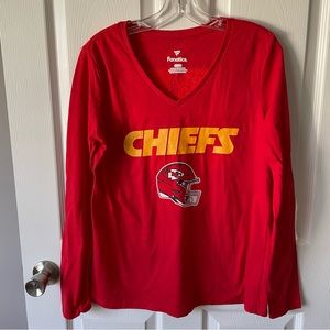 NWT NFL Women’s Travis Kelce Kansas City Chiefs Long Sleeve V-Neck T-Shirt Med